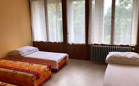 Druzstevni Dum Choustnik