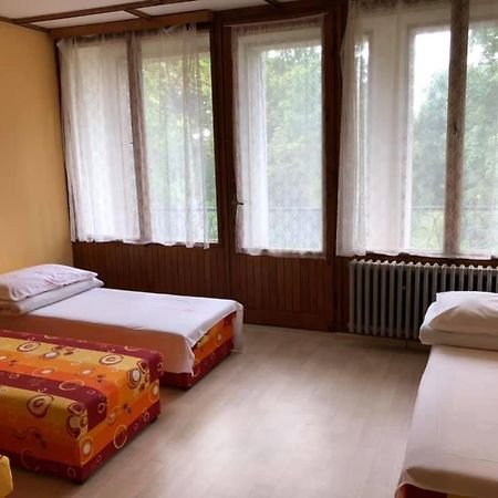 Hotel Druzstevni Dum Choustnik Zewnętrze zdjęcie